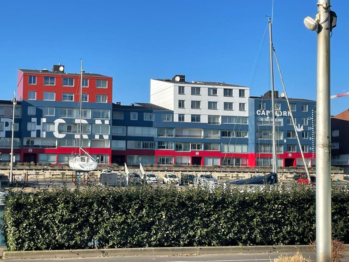 L'Escale Ensoleillee, 2 Pieces Sur Le Port Proche Juno Beach Courseulles-sur-Mer Εξωτερικό φωτογραφία